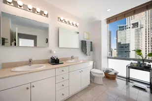 8 E Randolph St, Chicago, IL 60601 - Photo 15