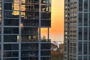 8 E Randolph St, Chicago, IL 60601 - Photo 23