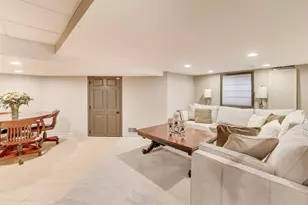 829 Heatherstone Dr, Schaumburg, IL 60173 - Photo 27