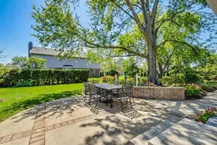 829 Heatherstone Dr, Schaumburg, IL 60173 - Photo 33