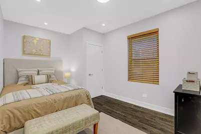 812 S Kilbourn Avenue, Chicago, IL 60624 - Photo 11