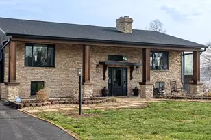 11606 Trevino Ln, Marion, IL 62959 - Photo 3