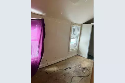 11715 S Wentworth Avenue, Chicago, IL 60628 - Photo 9