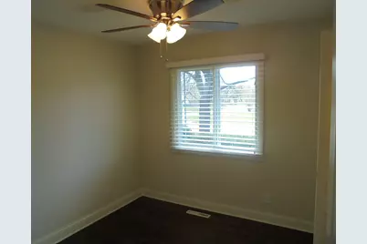 66 Barrow Drive, Crystal Lake, IL 60014 - Photo 23