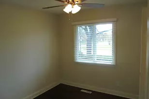 66 Barrow Dr, Crystal Lake, IL 60014 - Photo 23