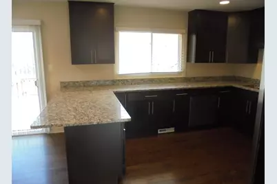 66 Barrow Drive, Crystal Lake, IL 60014 - Photo 17