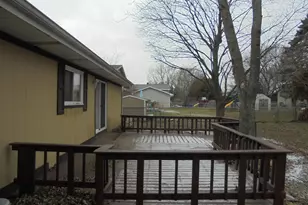 66 Barrow Dr, Crystal Lake, IL 60014 - Photo 3