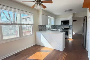 630 Cobblestone Ln, Buffalo Grove, IL 60089 - Photo 13