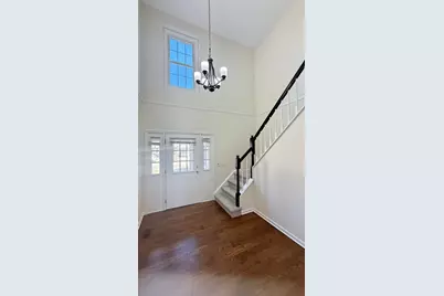 630 Cobblestone Lane, Buffalo Grove, IL 60089 - Photo 3