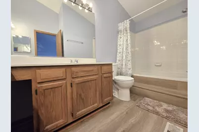 8 E Shag Bark Lane, Streamwood, IL 60107 - Photo 19