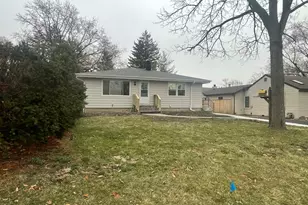 371 N Fairfield Ave, Lombard, IL 60148 - Photo 3