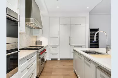 435 N Michigan Avenue #611, Chicago, IL 60611 - Photo 15