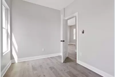 843 E 65th Street #2, Chicago, IL 60637 - Photo 5