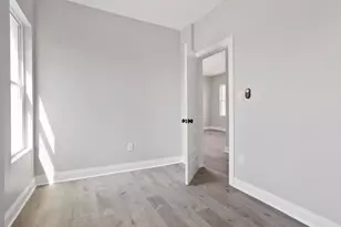 843 E 65th St, Chicago, IL 60637 - Photo 5