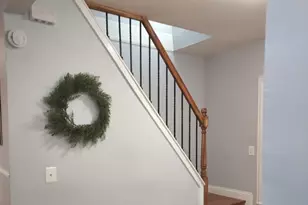 7655 S Clyde Ave, Chicago, IL 60649 - Photo 9