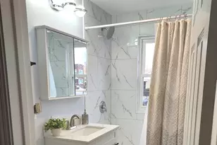 7655 S Clyde Ave, Chicago, IL 60649 - Photo 5