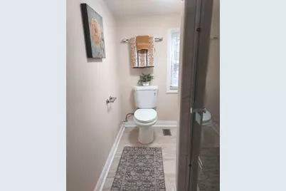 7655 S Clyde Avenue, Chicago, IL 60649 - Photo 13