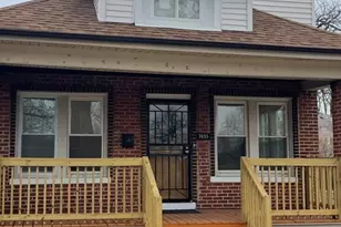 7655 S Clyde Ave, Chicago, IL 60649 - Photo 1