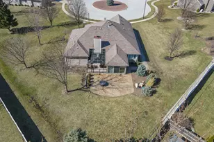 3425 Mouton Ct, Bourbonnais, IL 60914 - Photo 43