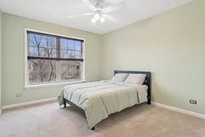 2062 N Broadmoor Lane, Vernon Hills, IL 60061 - Photo 25