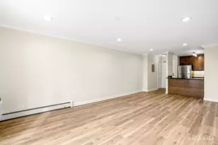 3900 N Pine Grove Ave, Chicago, IL 60613 - Photo 15