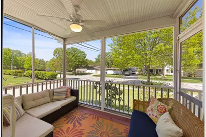 339 8th Street, Downers Grove, IL 60515 - Photo 3