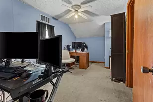 207 E Taylor St, Grant Park, IL 60940 - Photo 17