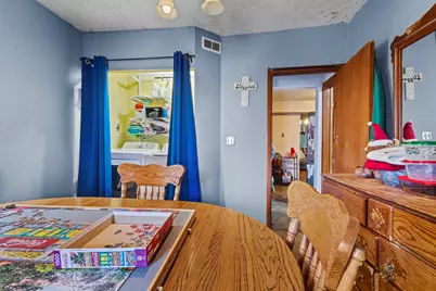 207 E Taylor Street, Grant Park, IL 60940 - Photo 13