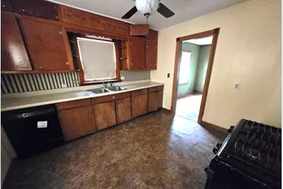 140 Richton Road, Steger, IL 60475 - Photo 5