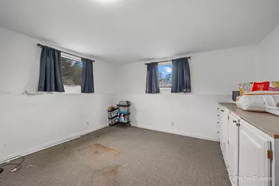 1429 Kings Road, Carpentersville, IL 60110 - Photo 19