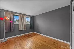 1429 Kings Rd, Carpentersville, IL 60110 - Photo 9