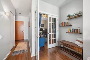 210 S Desplaines St, Chicago, IL 60661 - Photo 19