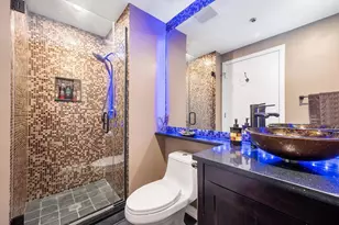 210 S Desplaines St, Chicago, IL 60661 - Photo 17