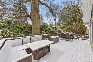 1N536 Highland Ave, Glen Ellyn, IL 60137 - Photo 23