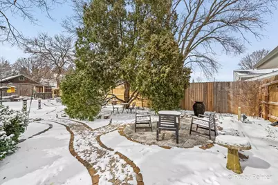 1N536 Highland Avenue, Glen Ellyn, IL 60137 - Photo 25