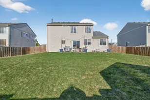 1529 Balboa Dr, Minooka, IL 60447 - Photo 39