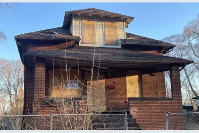 302 E 134th Street, Chicago, IL 60827 - Photo 1