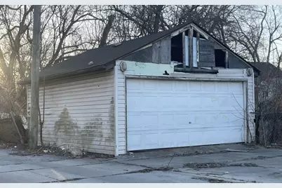 302 E 134th Street, Chicago, IL 60827 - Photo 5