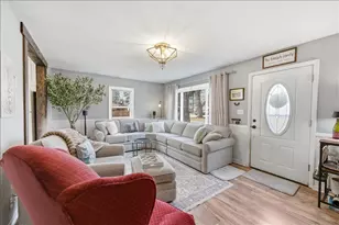 321 Grant Ave, Geneva, IL 60134 - Photo 9