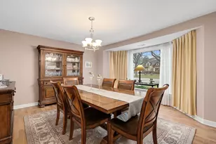 821 N Catherine Ave, La Grange Park, IL 60526 - Photo 7