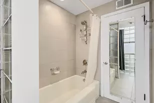 821 N Catherine Ave, La Grange Park, IL 60526 - Photo 13