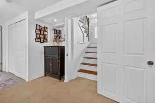 8632 New England Ave, Burbank, IL 60459 - Photo 9