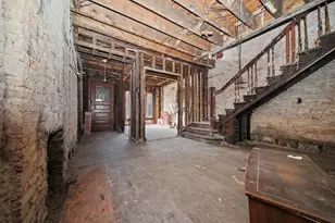 3549 S Indiana Ave, Chicago, IL 60653 - Photo 5