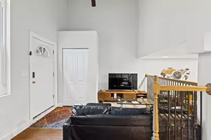 1450 W Barry Ave, Chicago, IL 60657 - Photo 45