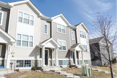 6561 Sassafras Way #E, Wonder Lake, IL 60097 - Photo 1