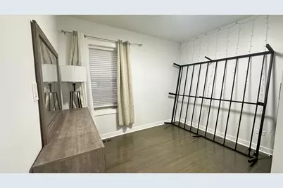 5716 N Campbell Avenue #1, Chicago, IL 60659 - Photo 9