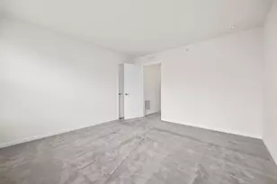 6310 Main St, Woodridge, IL 60517 - Photo 23