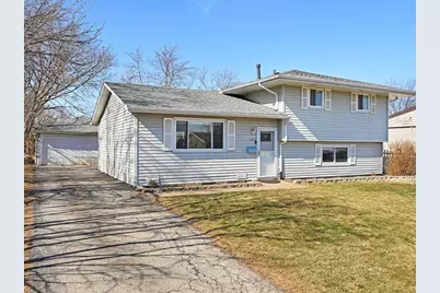7854 Deerfield Avenue, Woodridge, IL 60517 - Photo 21