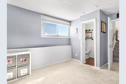 7854 Deerfield Avenue, Woodridge, IL 60517 - Photo 13