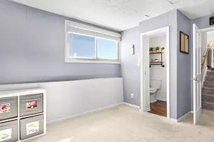 7854 Deerfield Ave, Woodridge, IL 60517 - Photo 13